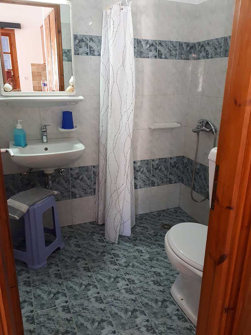 Το μπάνιο στο στούντιο 5