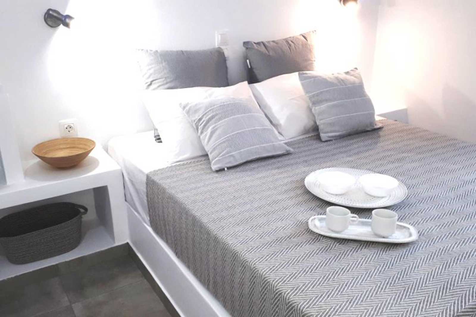 Διαμονή στο Foskolos studios and apartments στις Καμάρες Σίφνου