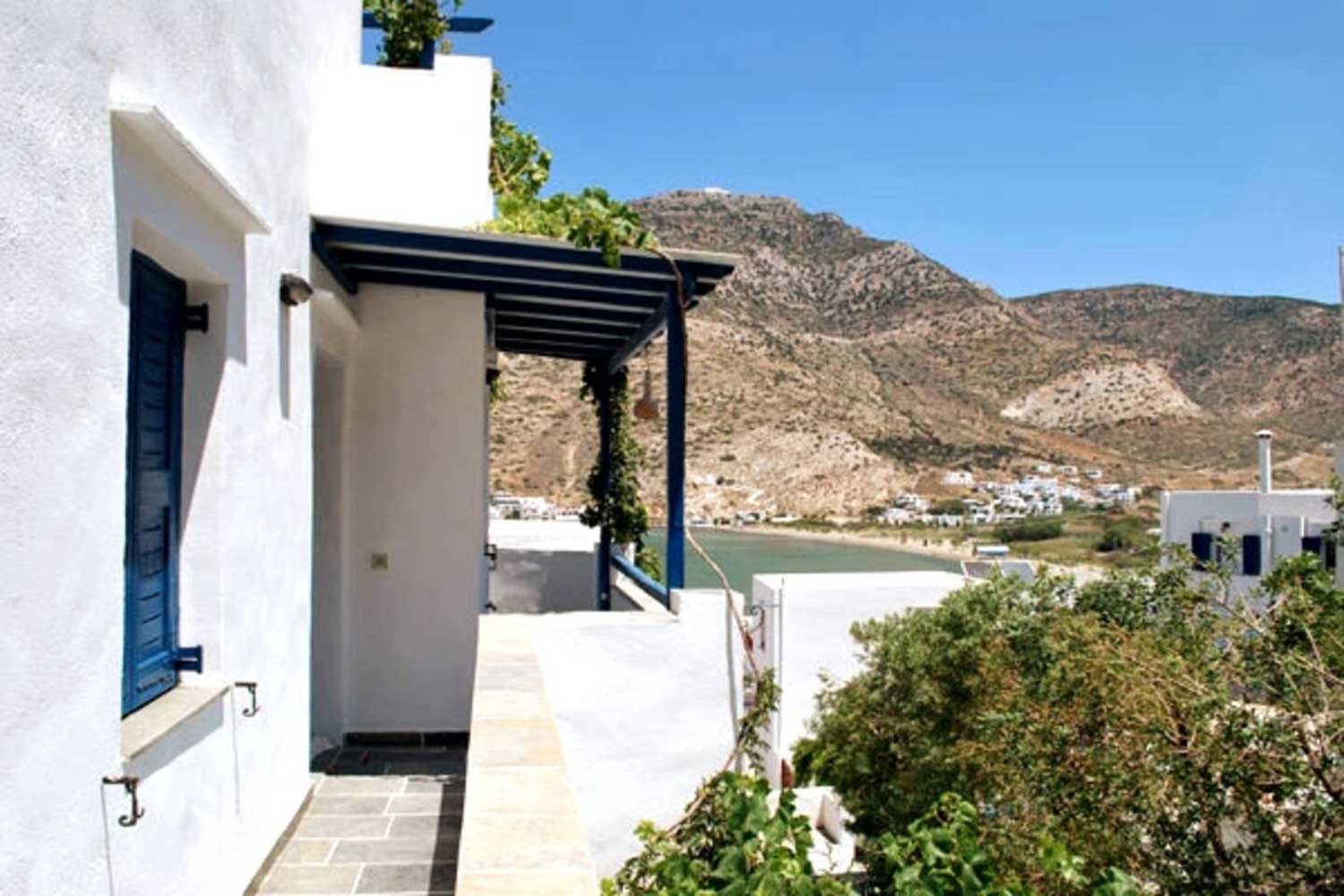 Διαμονή στα Foskolos studios and apartments στις Καμάρες